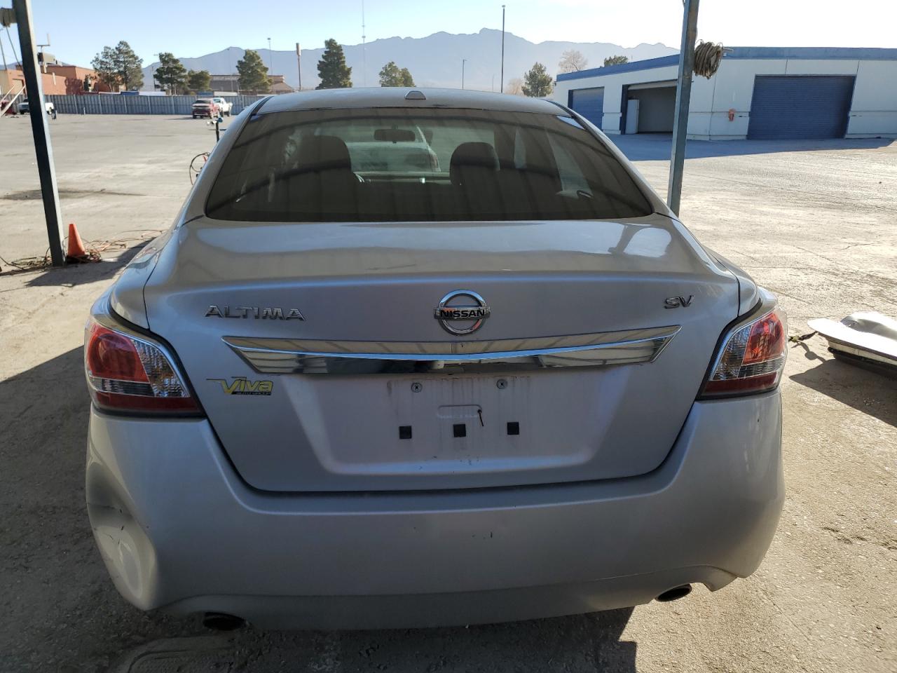 2015 Nissan Altima - Image 6