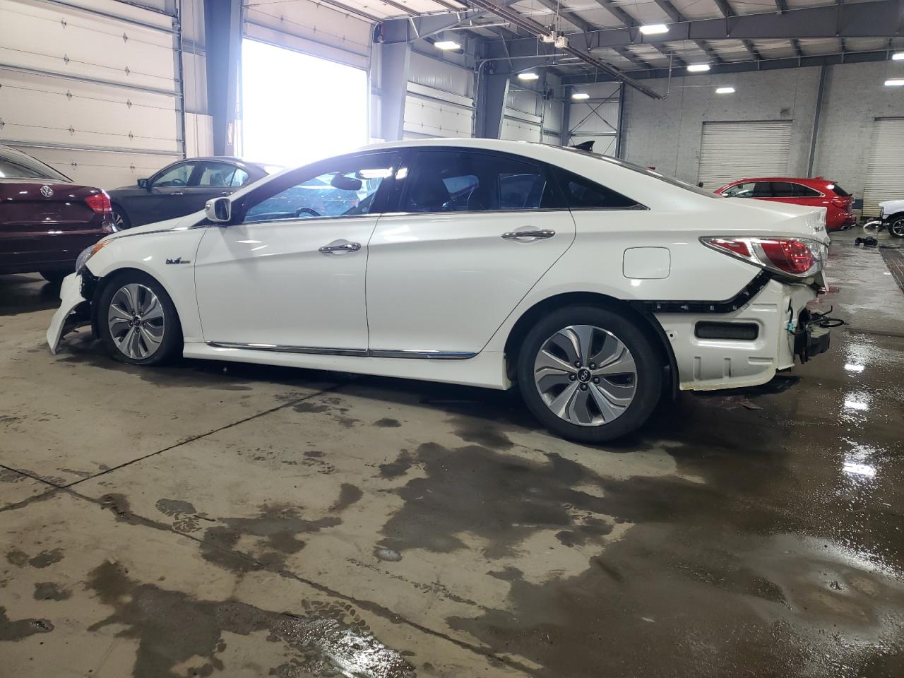 2015 Hyundai Sonata - Image 2