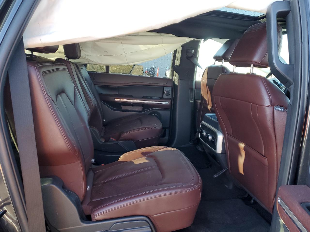 2023 Ford Expedition - Image 10