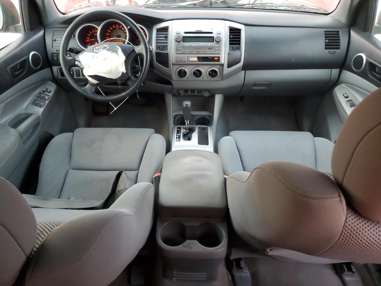 2010 Toyota Tacoma - Image 8