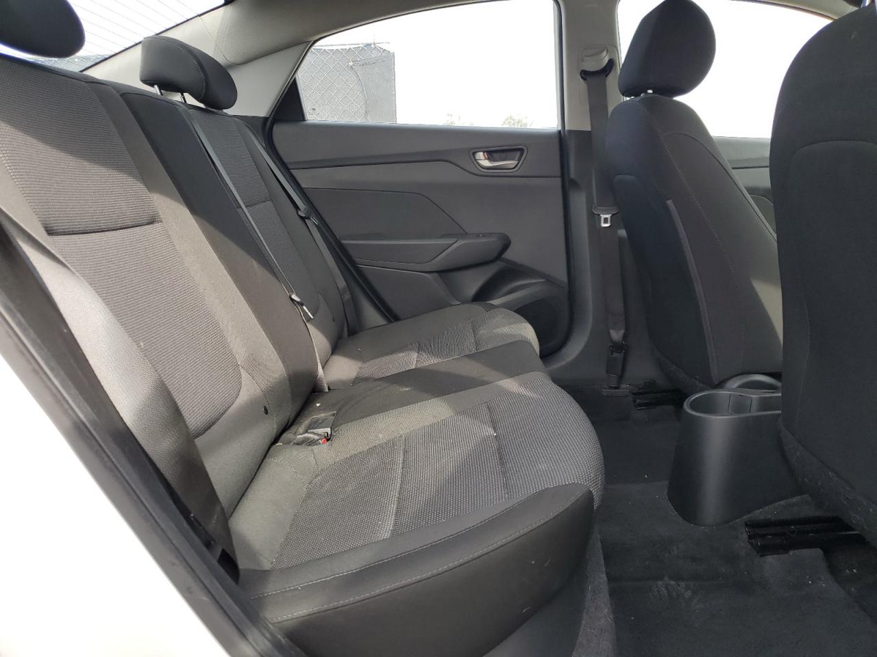 2018 Hyundai Accent - Image 10