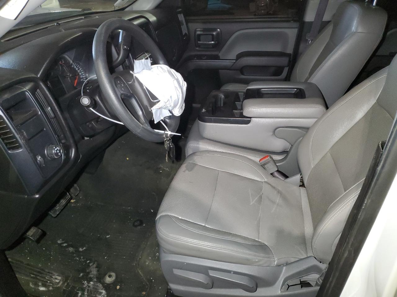 2017 GMC Sierra - Image 7