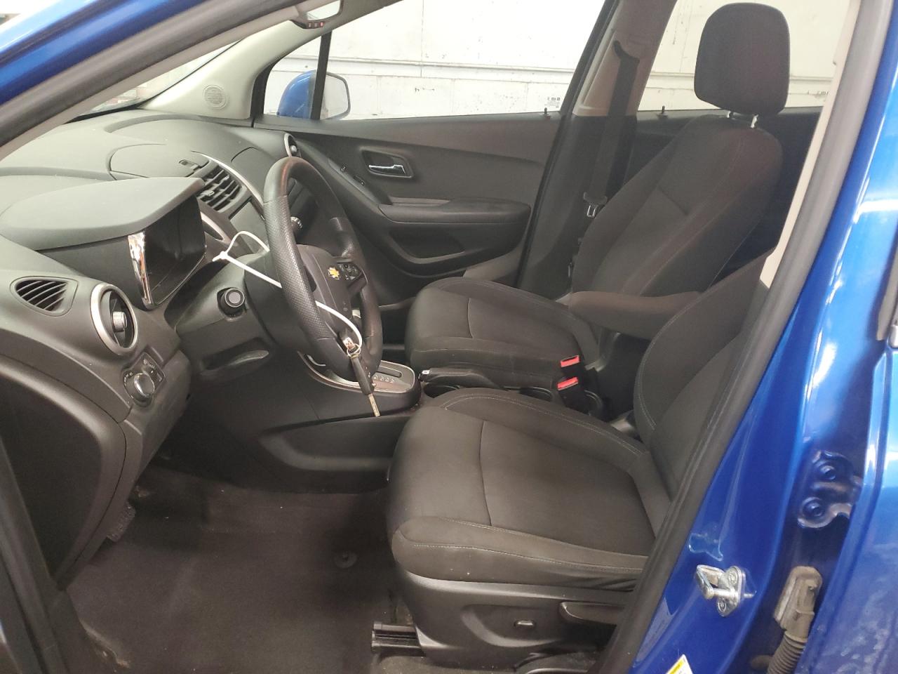 2016 Chevrolet Trax - Image 7