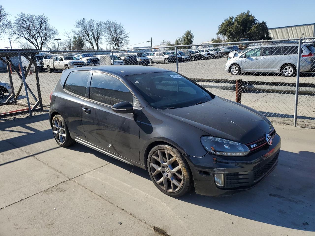 VIN WVWFV7AJ3DW005966 2013 VOLKSWAGEN GTI no.4