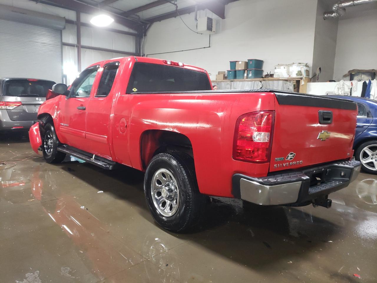 2010 Chevrolet Silverado - Image 2