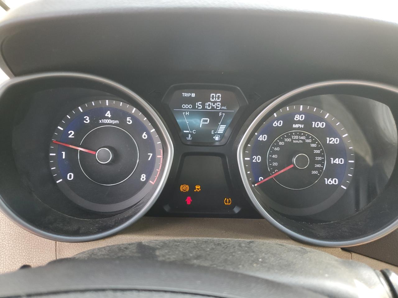 2012 Hyundai Elantra - Image 9