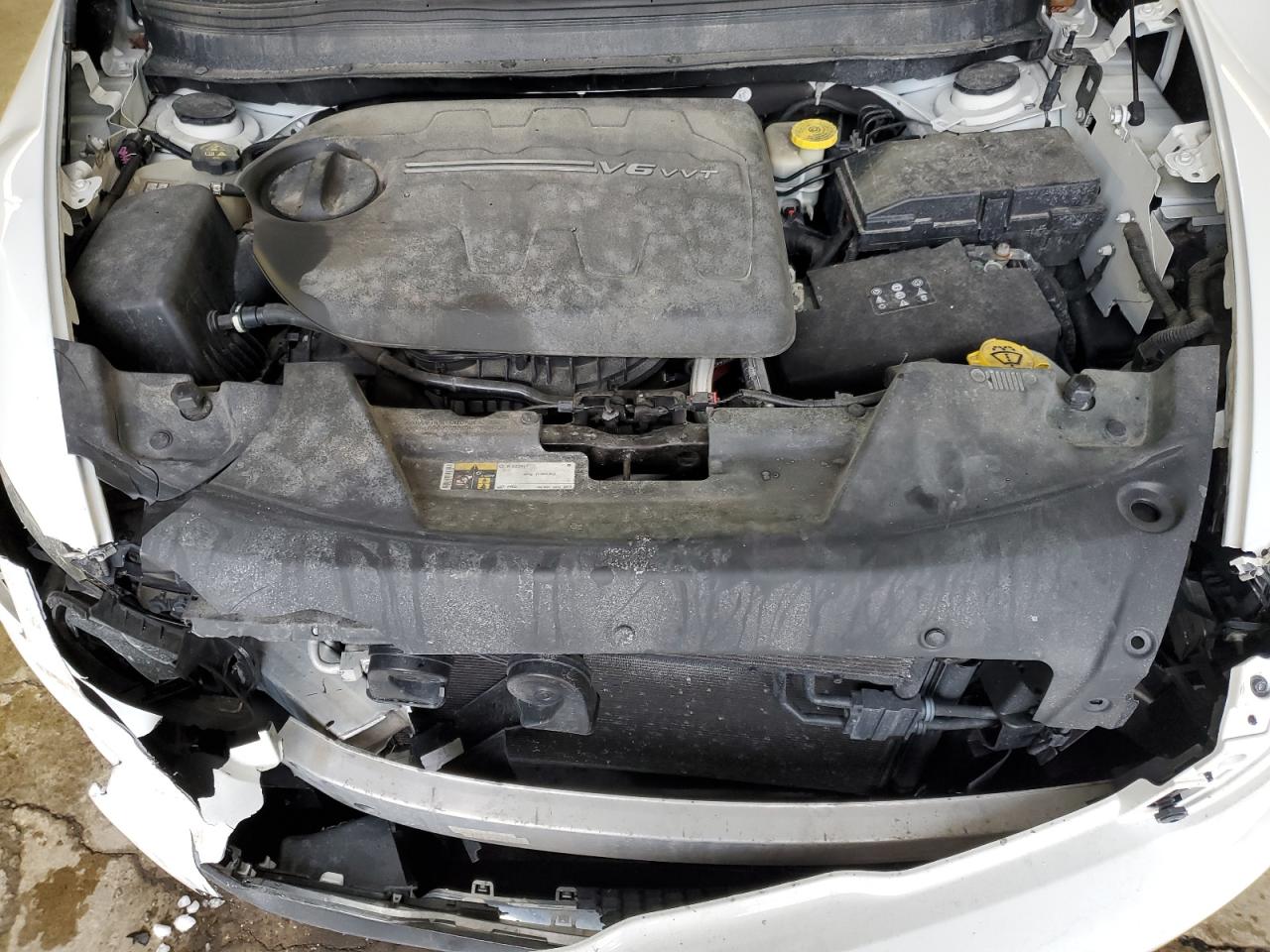 2016 Jeep Grand Cherokee - Image 14