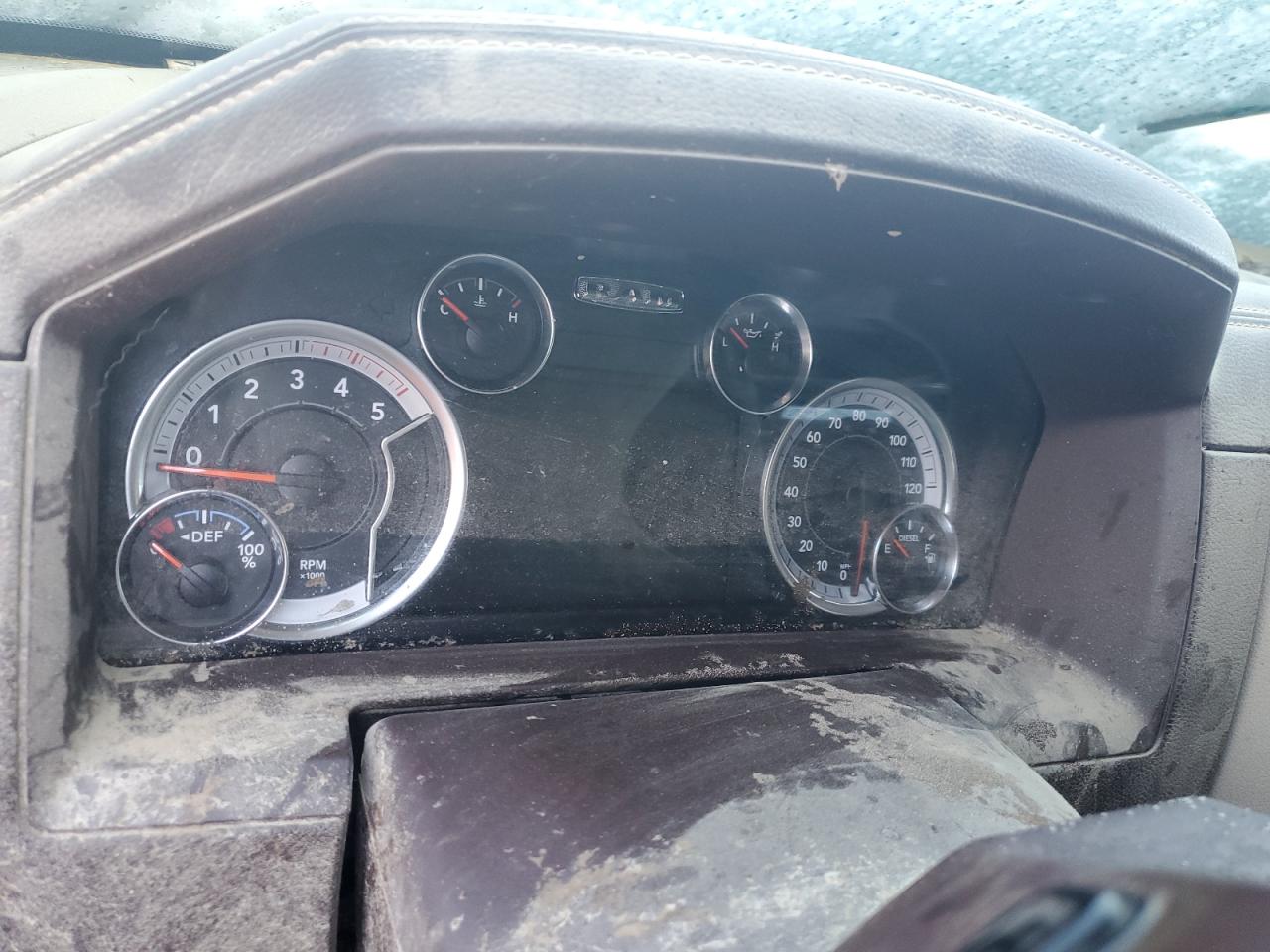 2018 RAM 3500 - Image 9