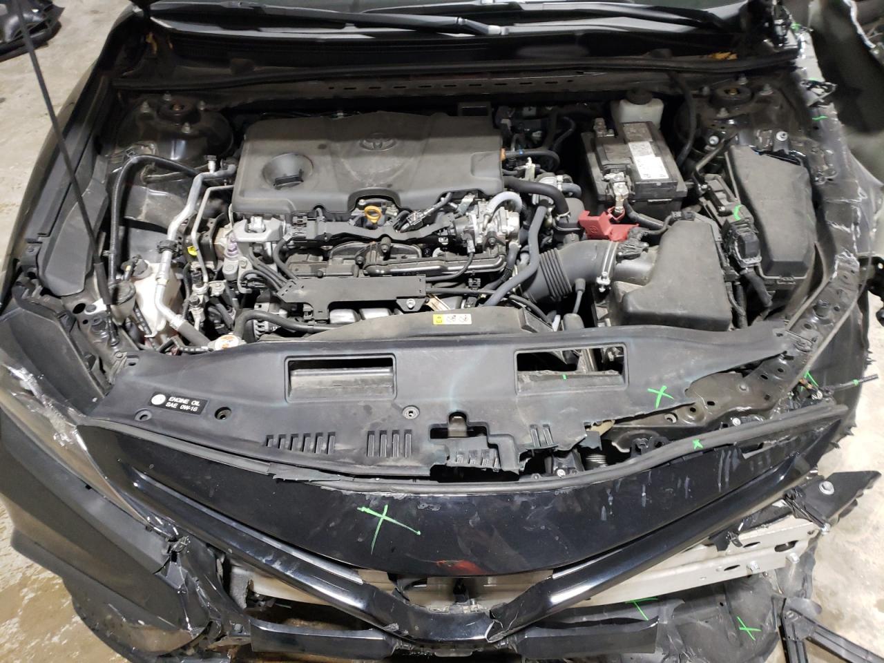 2022 Toyota Camry - Image 11