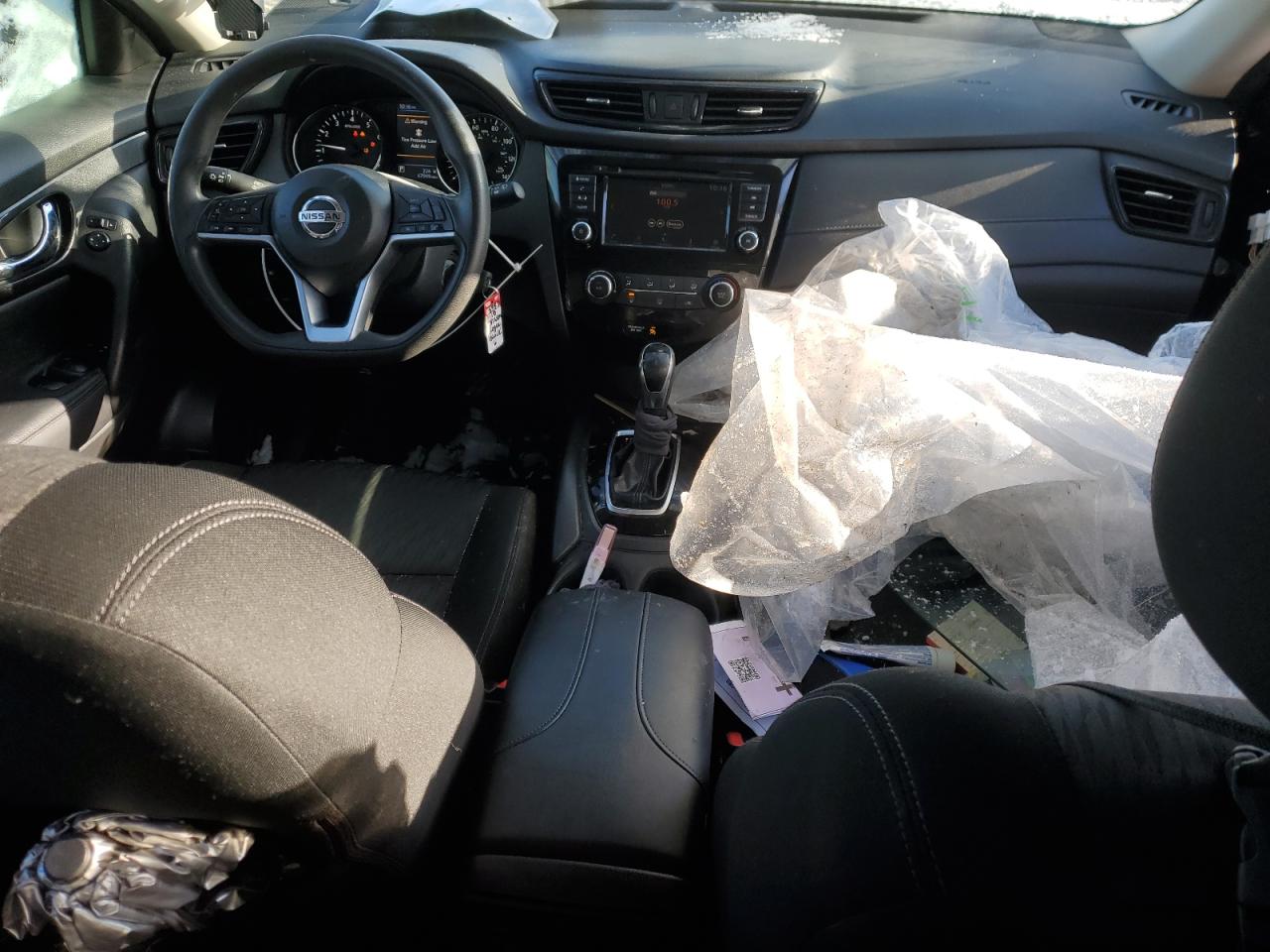 2018 Nissan Rogue - Image 8