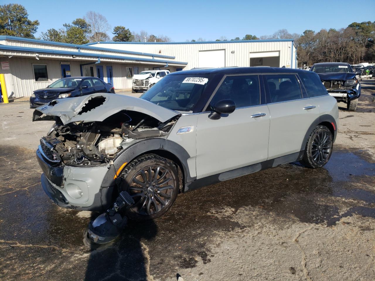 2016 MINI Cooper - Image 1