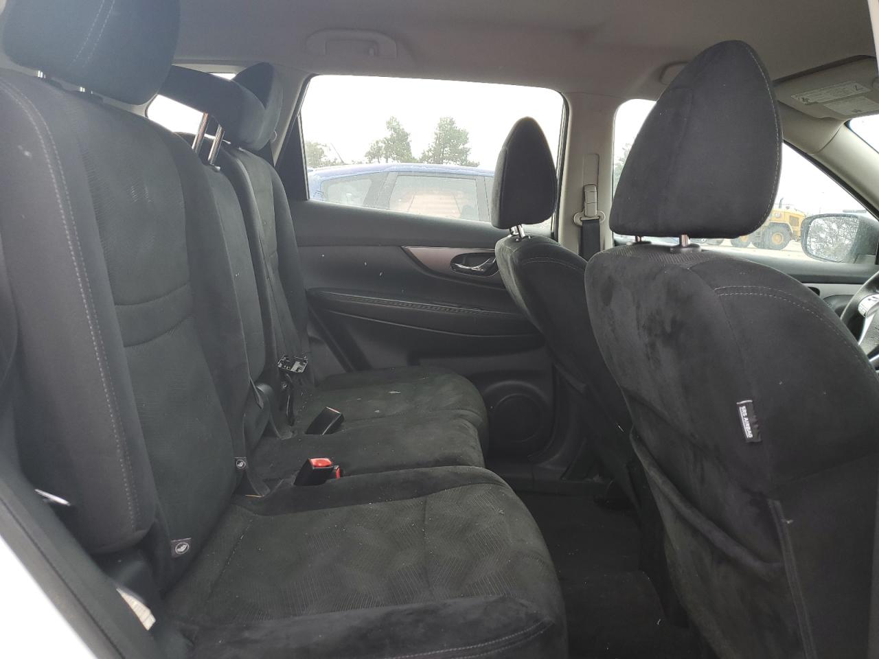 2016 Nissan Rogue - Image 11