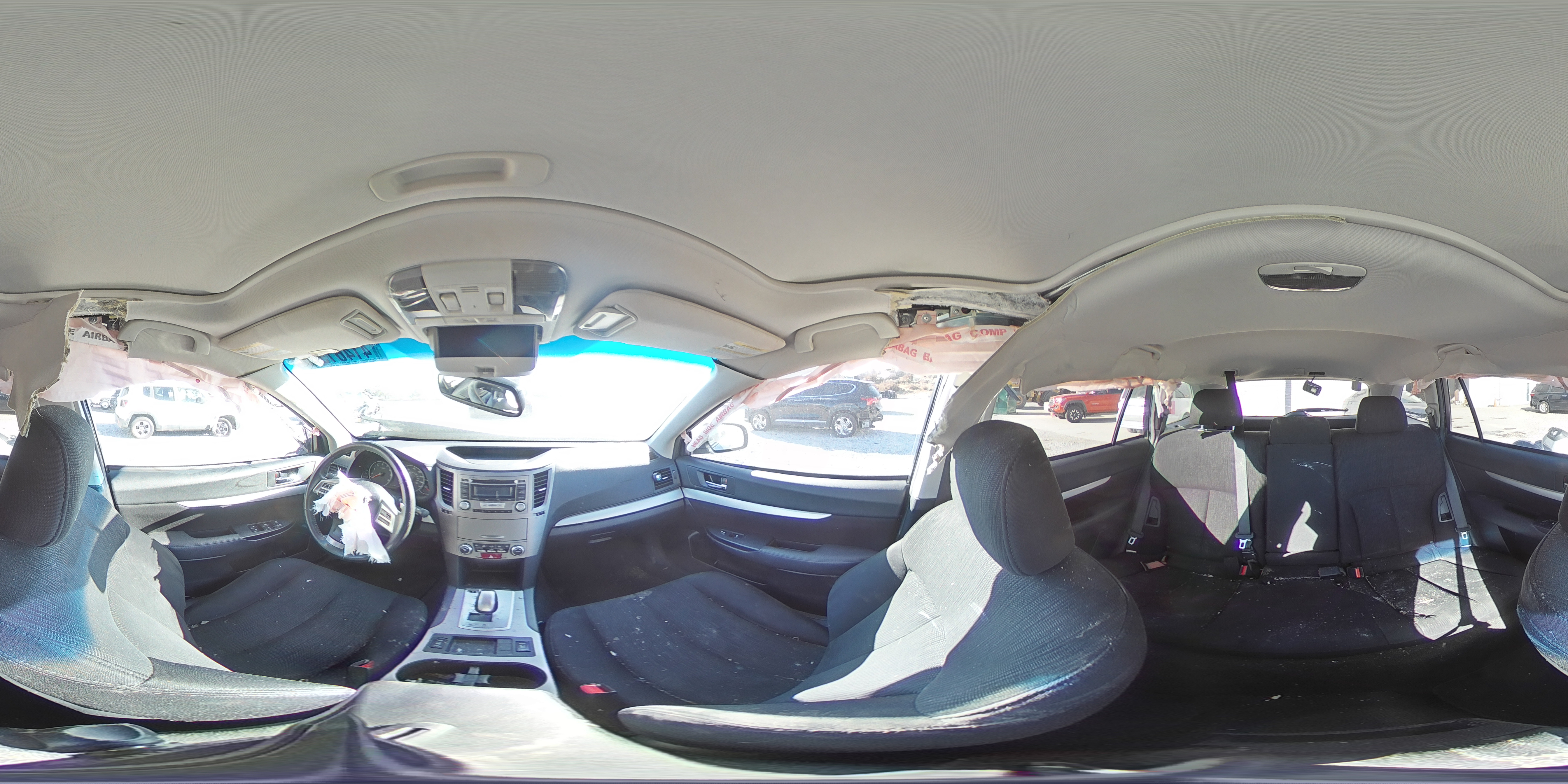 2013 Subaru Outback - Image 13