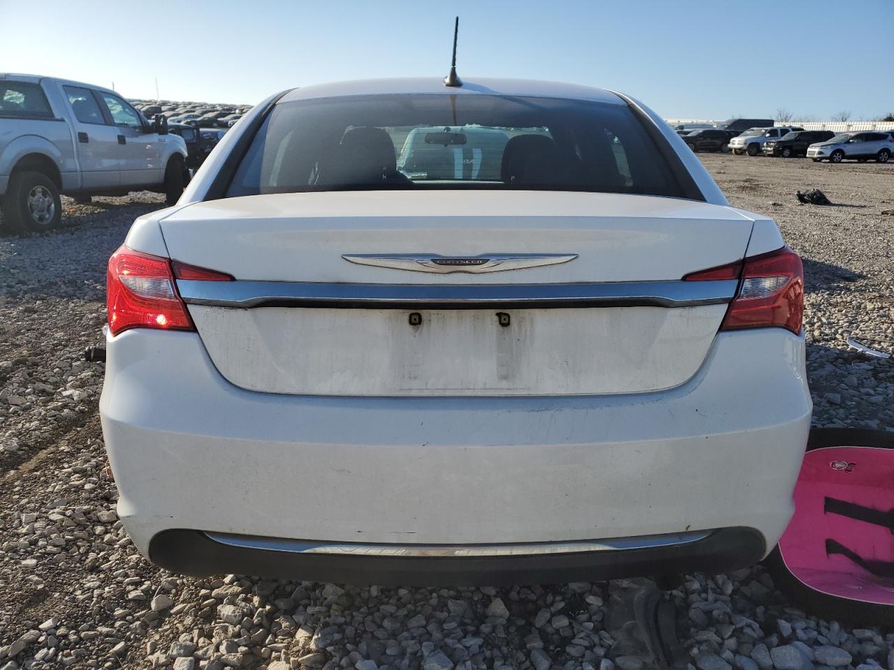 2012 Chrysler 200 - Image 6