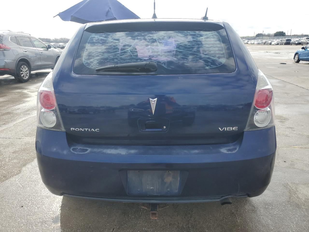 2009 Pontiac Vibe - Image 6