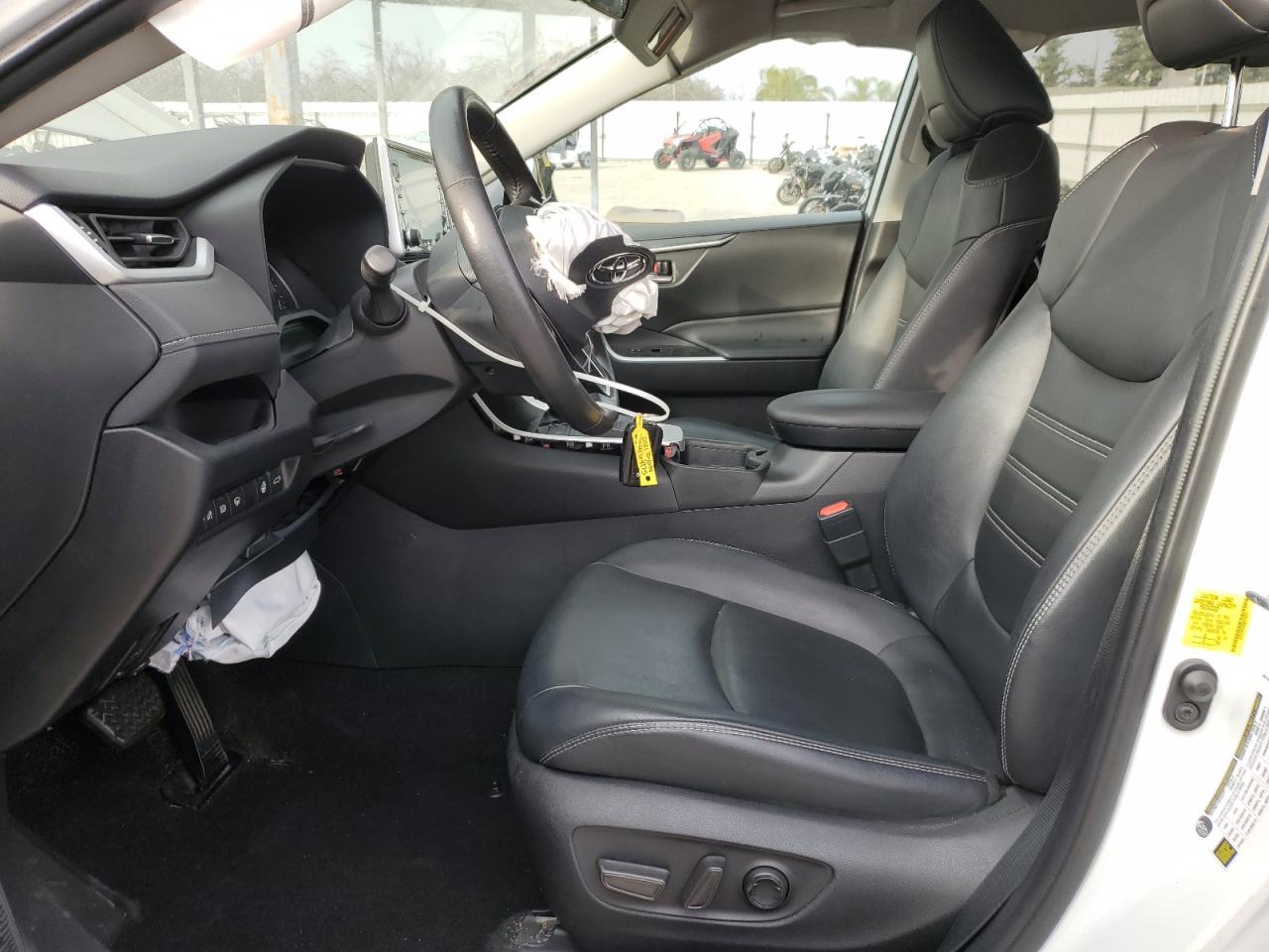 2021 Toyota RAV 4 - Image 7