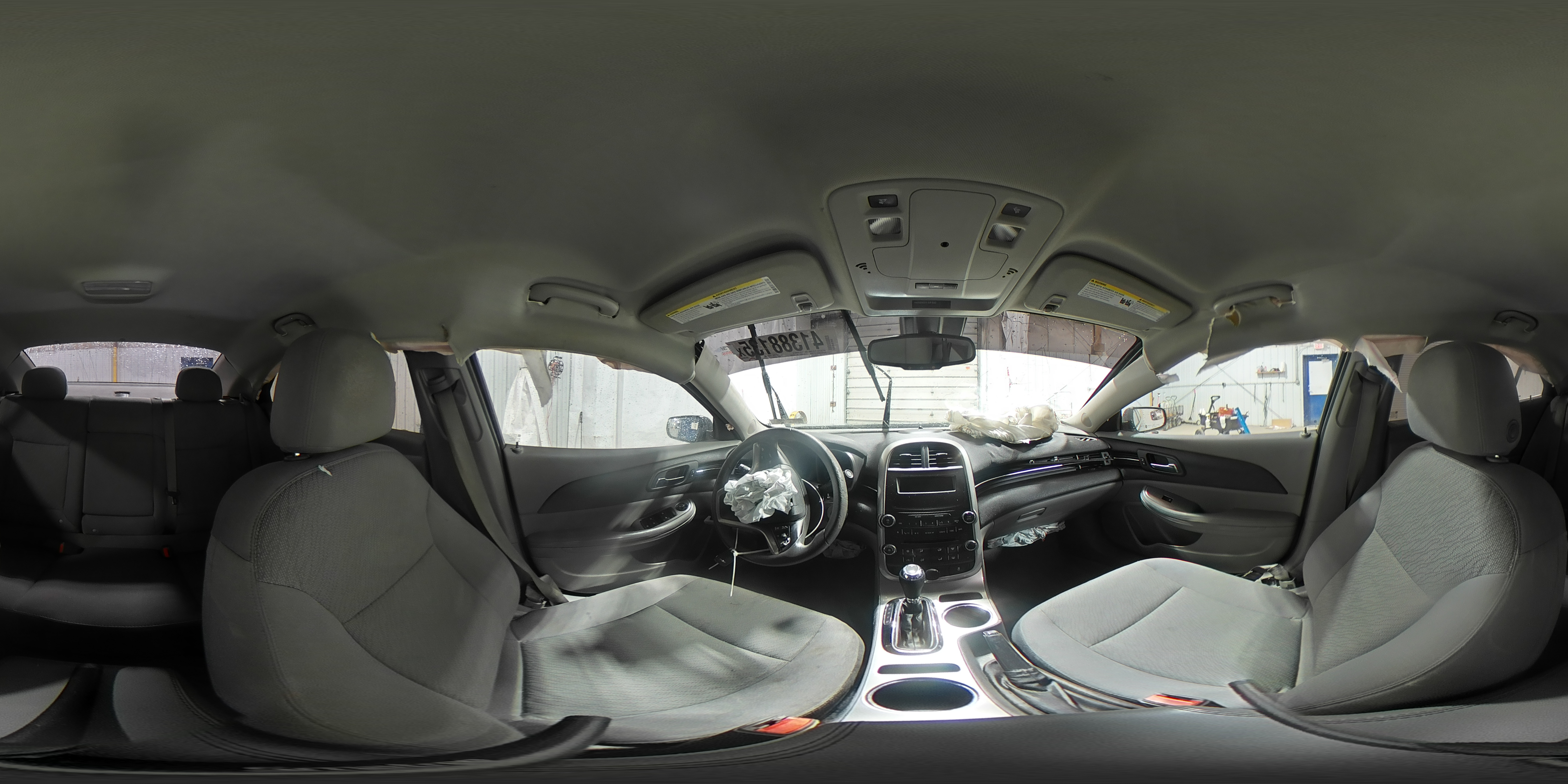 2016 Chevrolet Malibu - Image 15