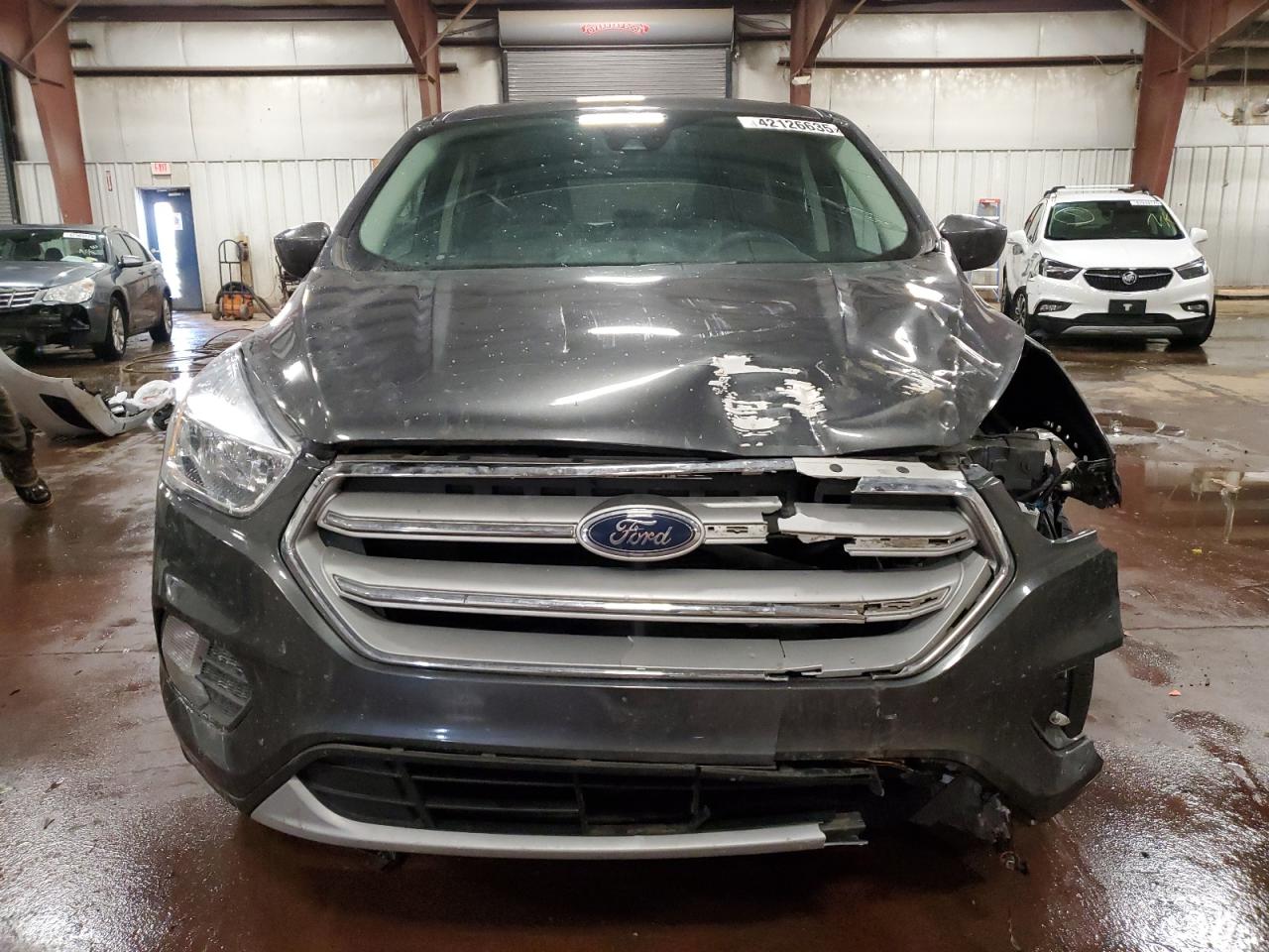 2019 Ford Escape - Image 5