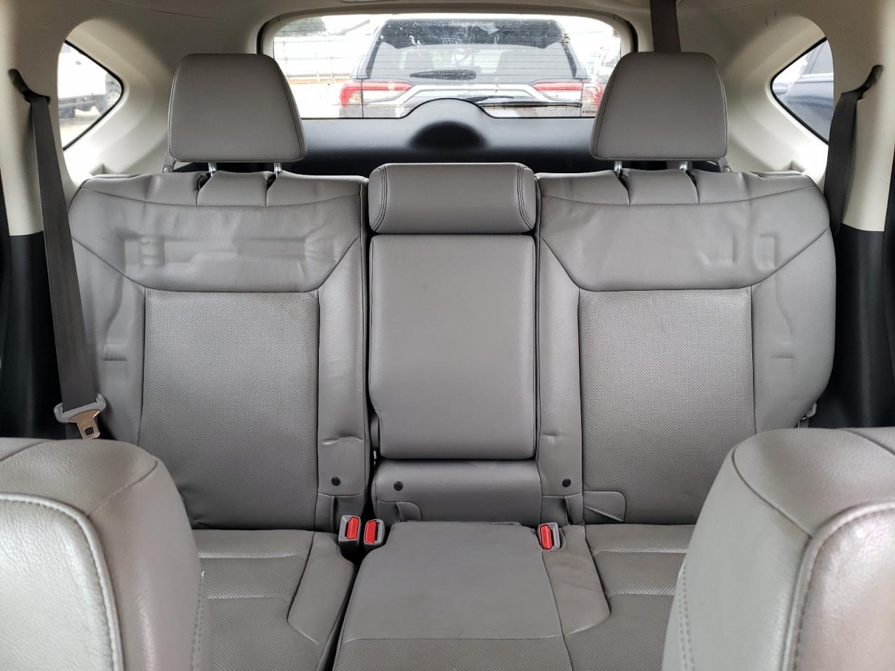 2015 Honda CR-V - Image 10
