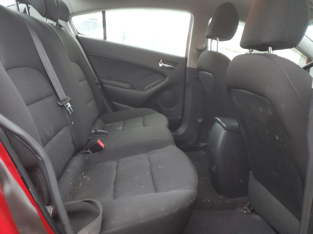 2016 Kia Forte - Image 10