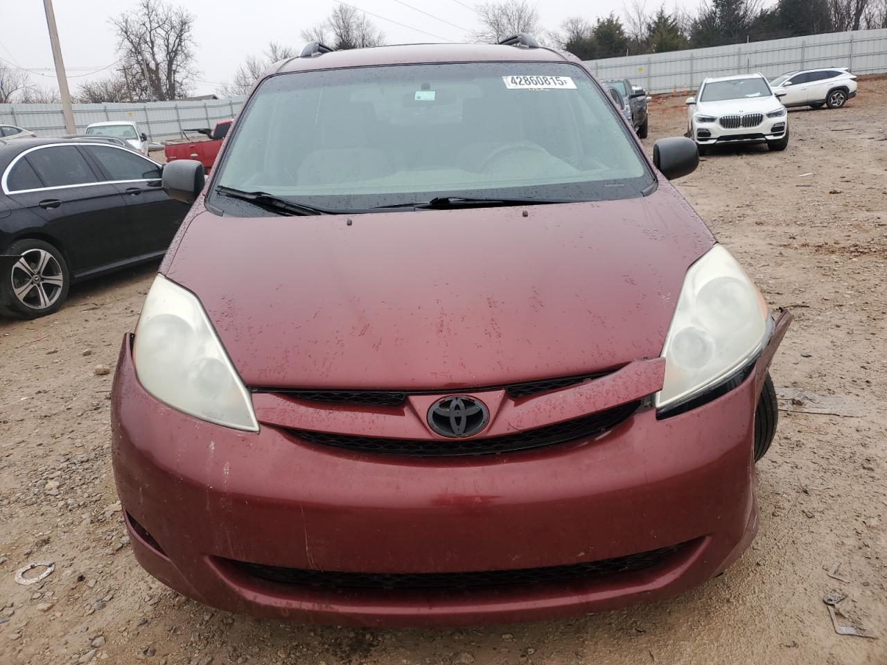 2007 Toyota Sienna - Image 5