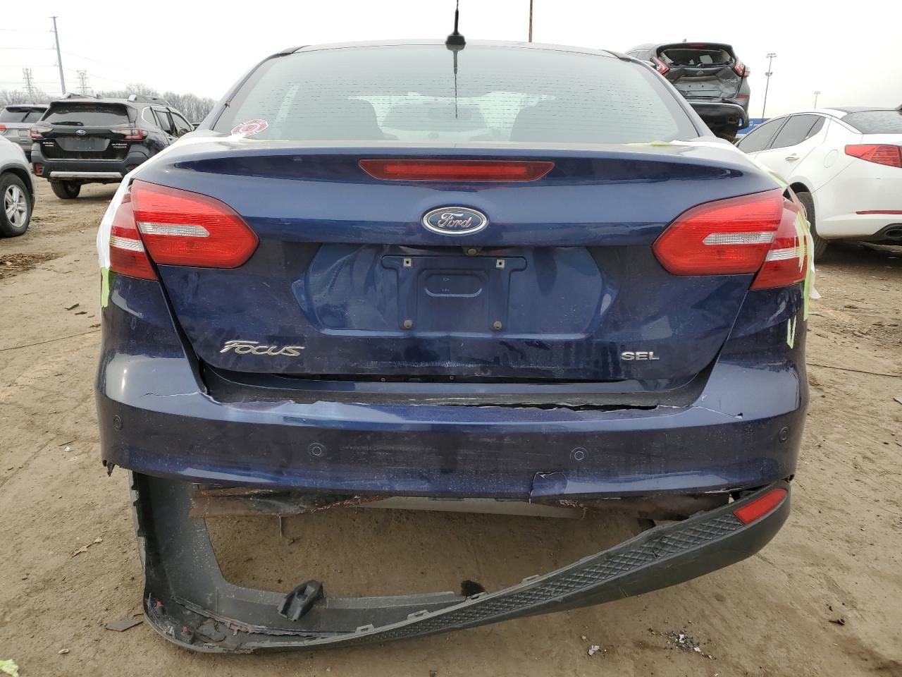 VIN 1FADP3H26HL229321 2017 FORD FOCUS no.6