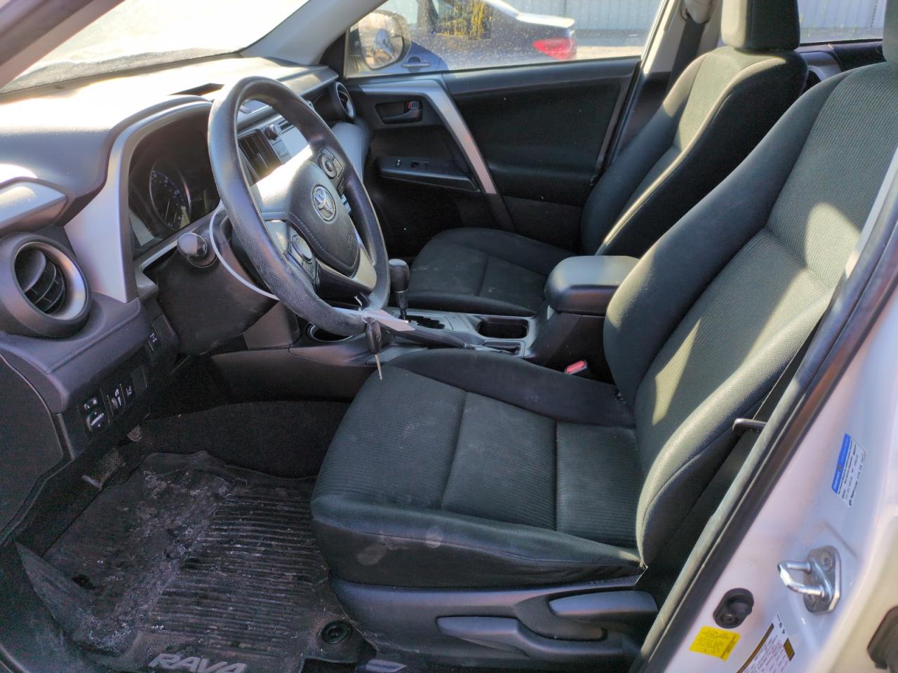 2017 Toyota RAV 4 - Image 7