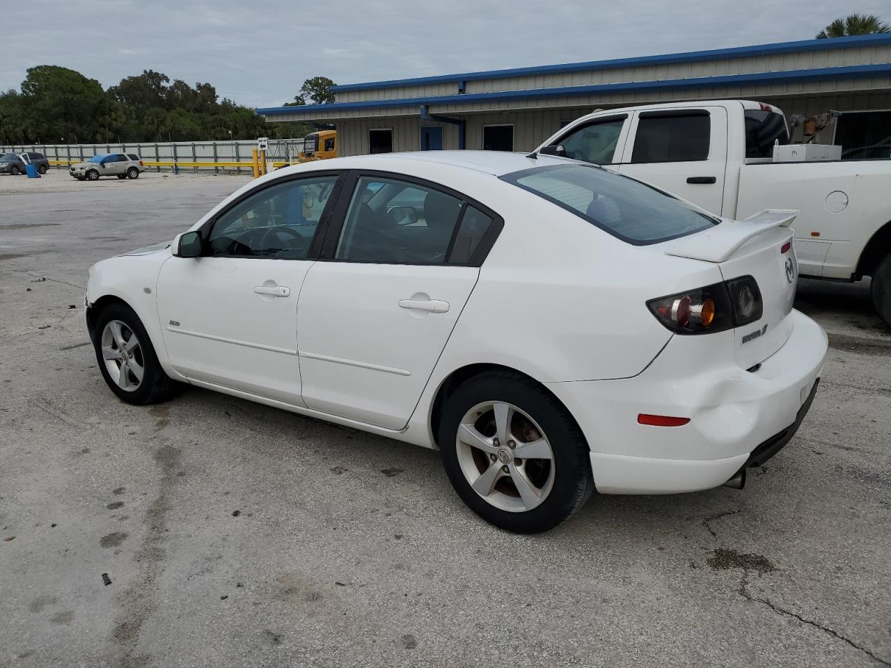 2005 Mazda 3 - Image 2