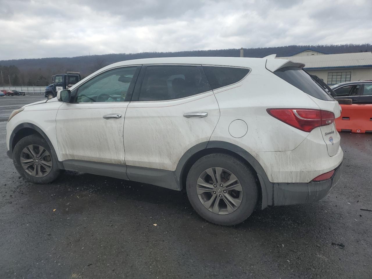 2013 Hyundai Santa Fe - Image 2