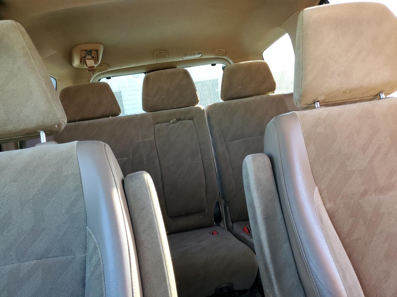 2003 Honda CR-V - Image 10