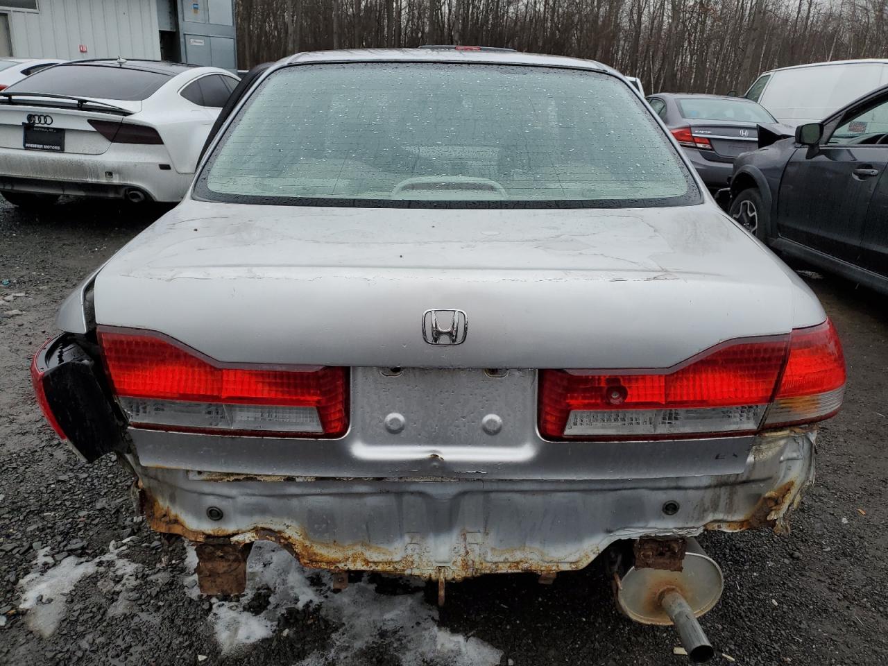 2001 Honda Accord - Image 6