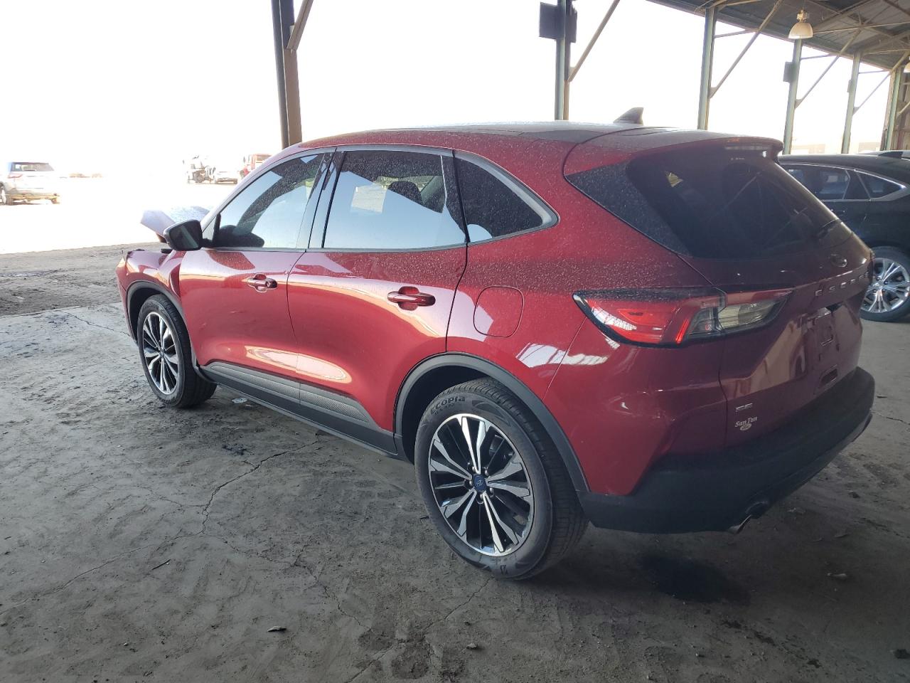 2022 Ford Escape - Image 2