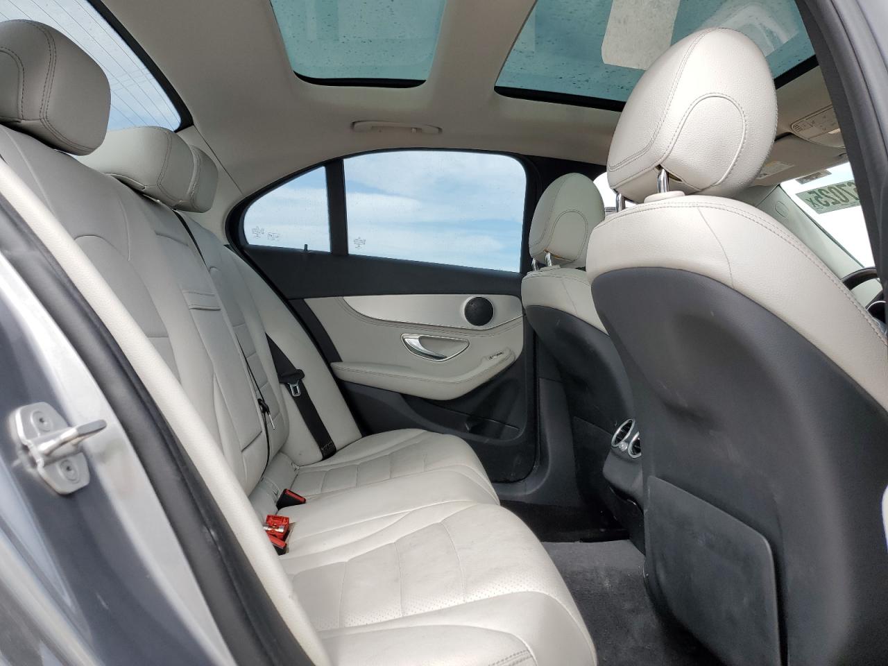 2016 Mercedes-Benz C-klasse - Image 10