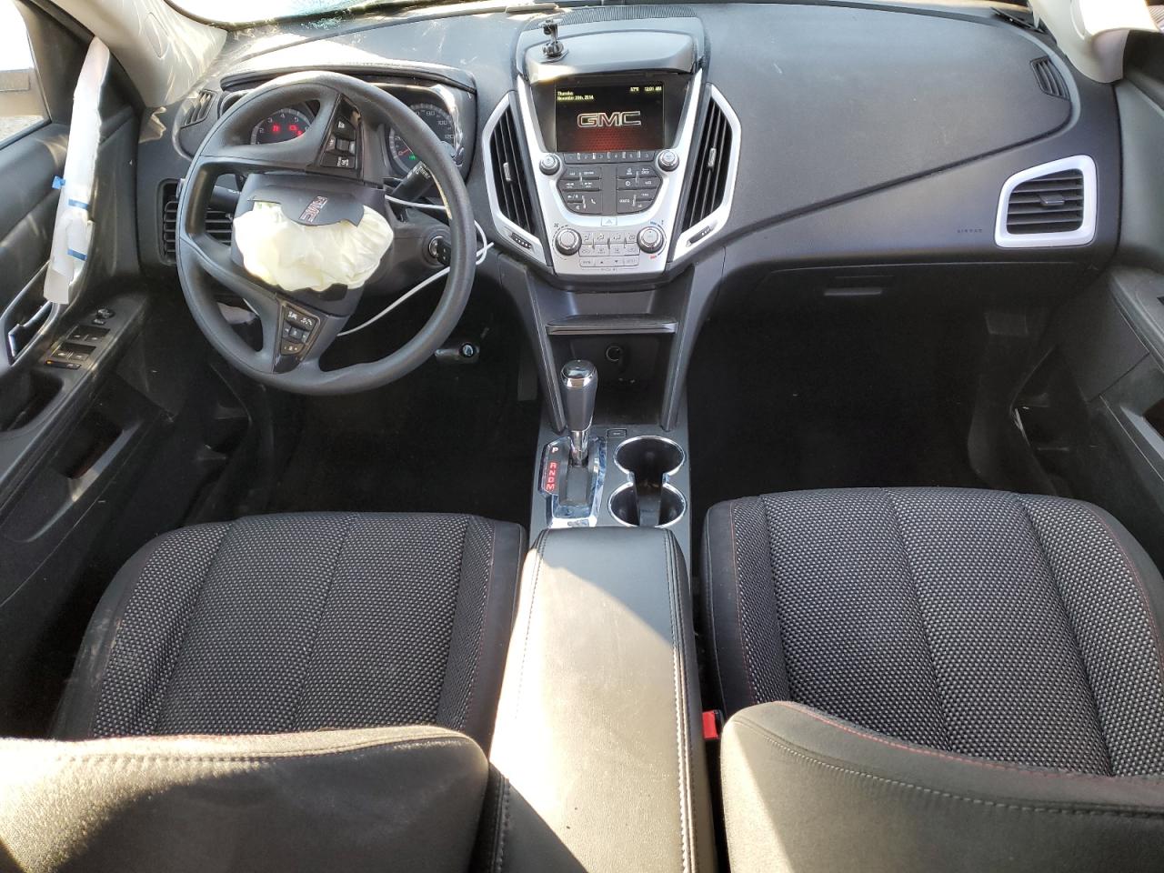 2017 GMC Terrain - Image 8