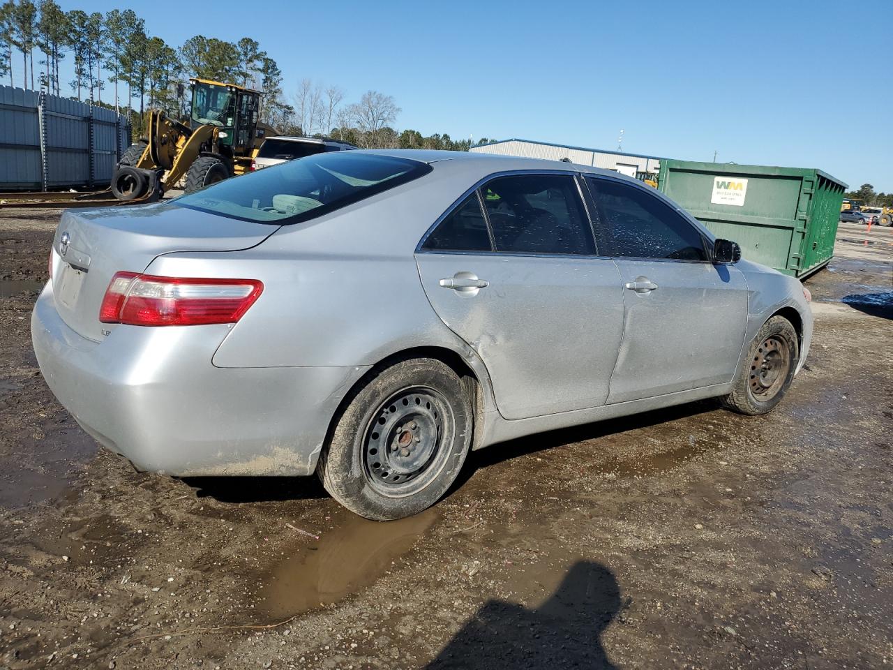 2009 Toyota Camry - Image 3