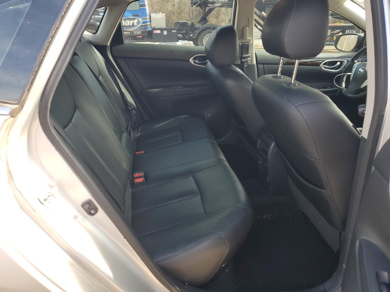 2015 Nissan Sentra - Image 11