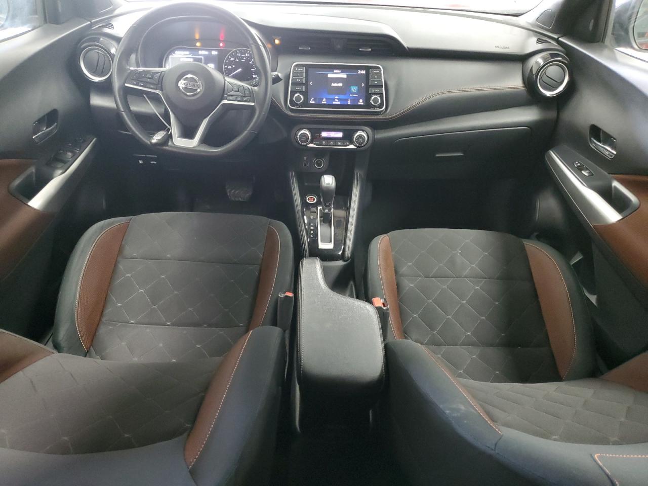 2020 Nissan Kicks - Image 8