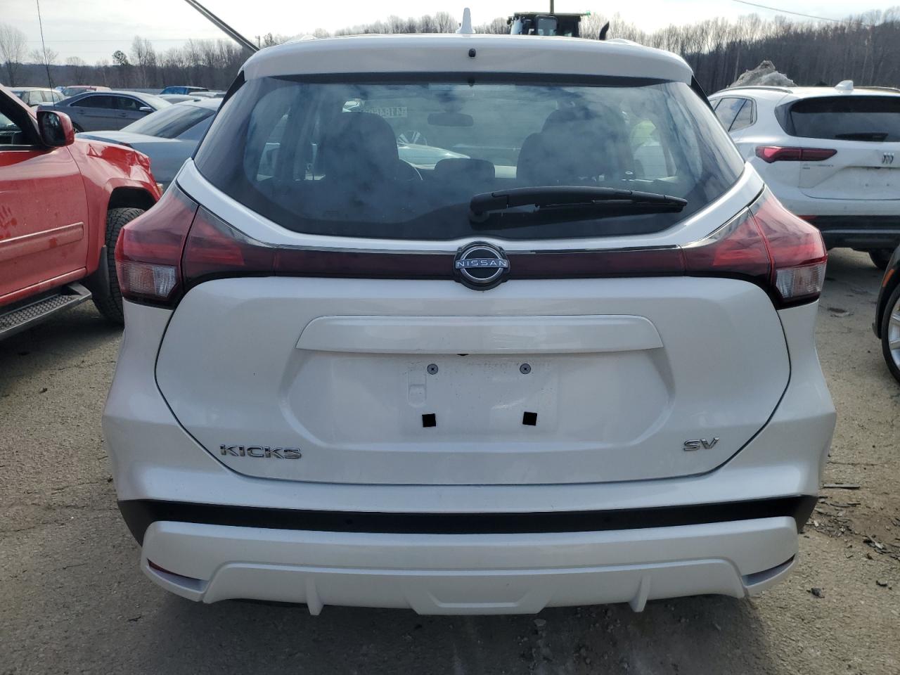 2024 Nissan Kicks - Image 6