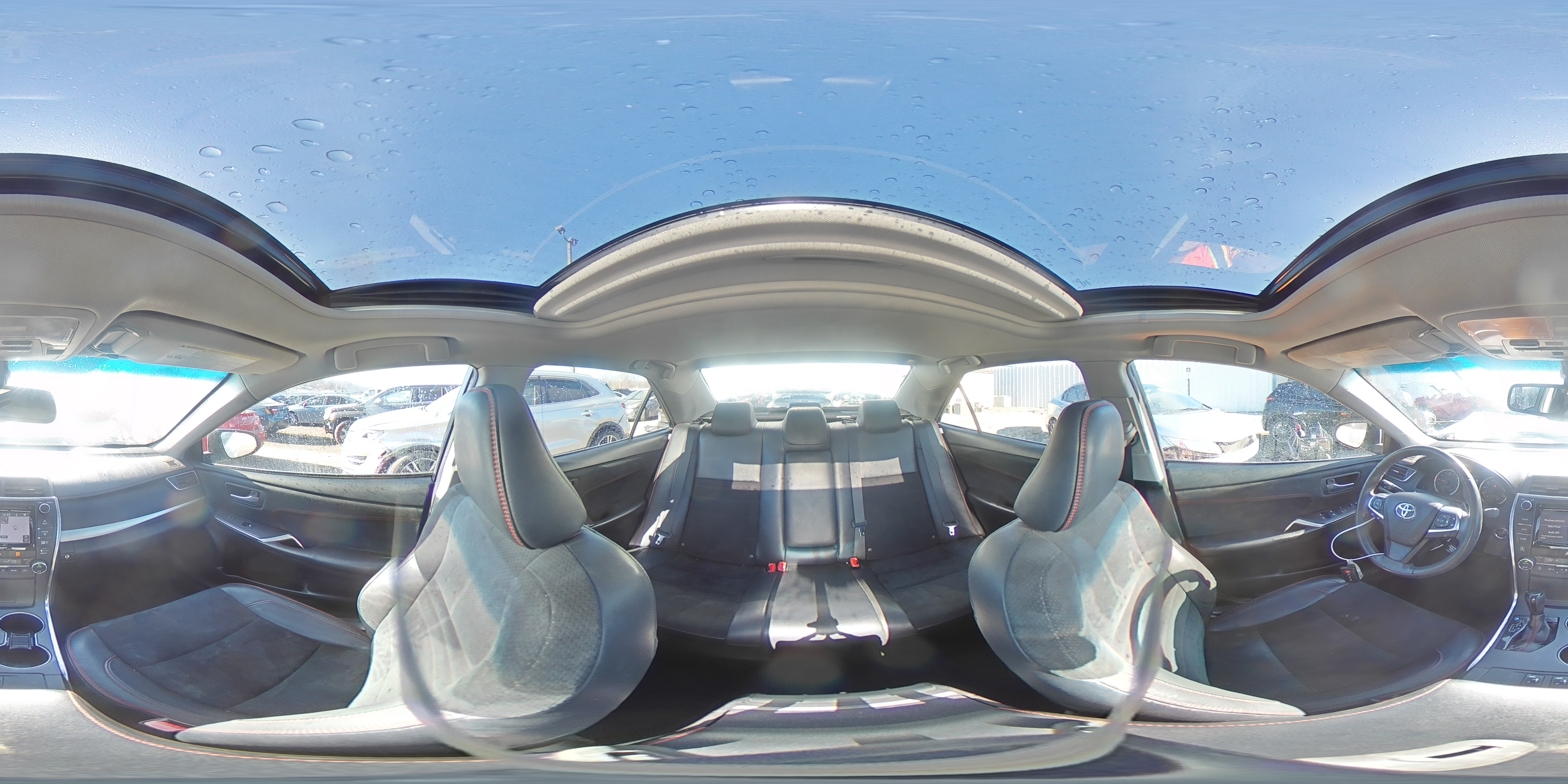 2016 Toyota Camry - Image 14