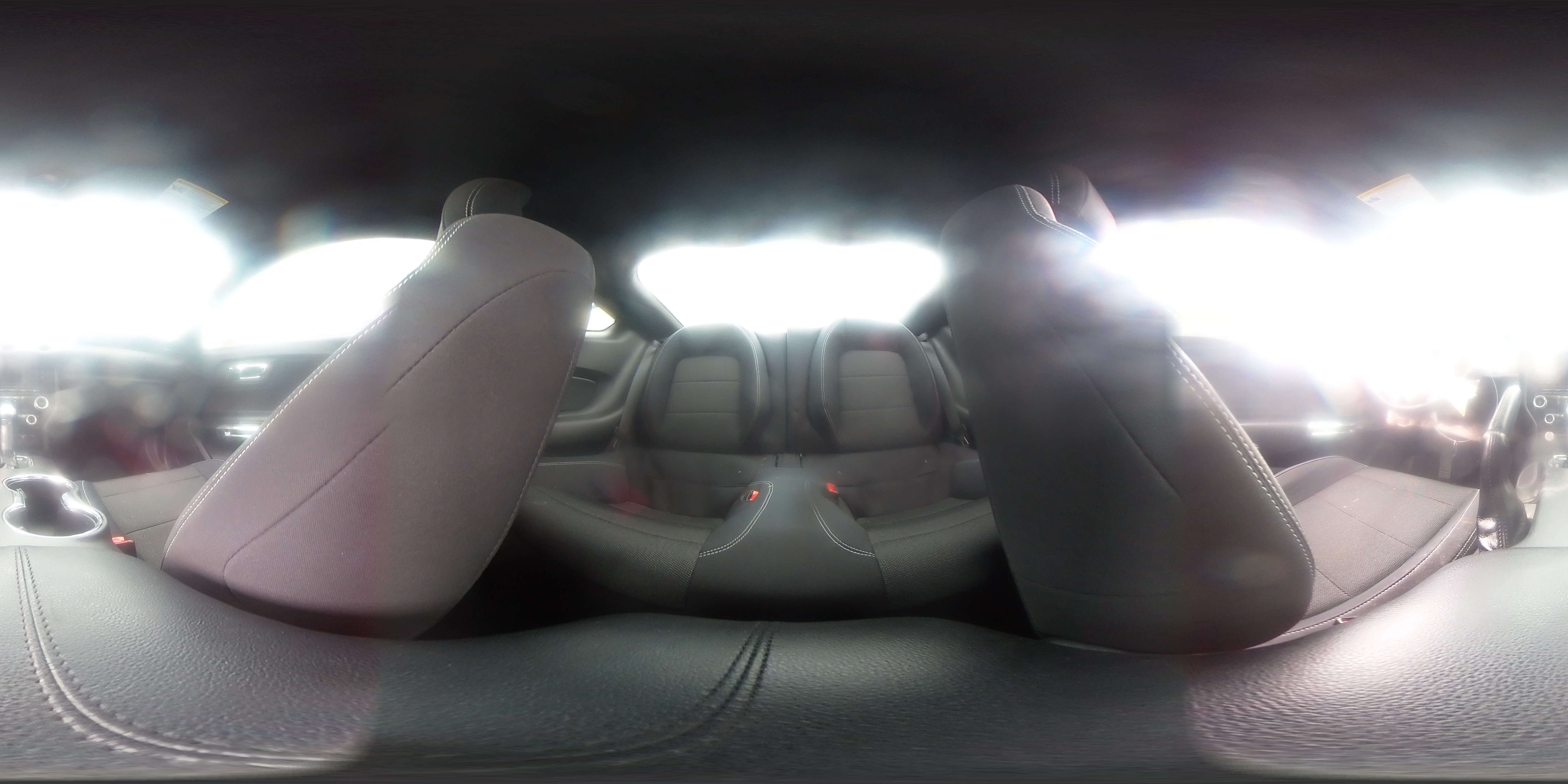 2016 Ford Mustang - Image 12