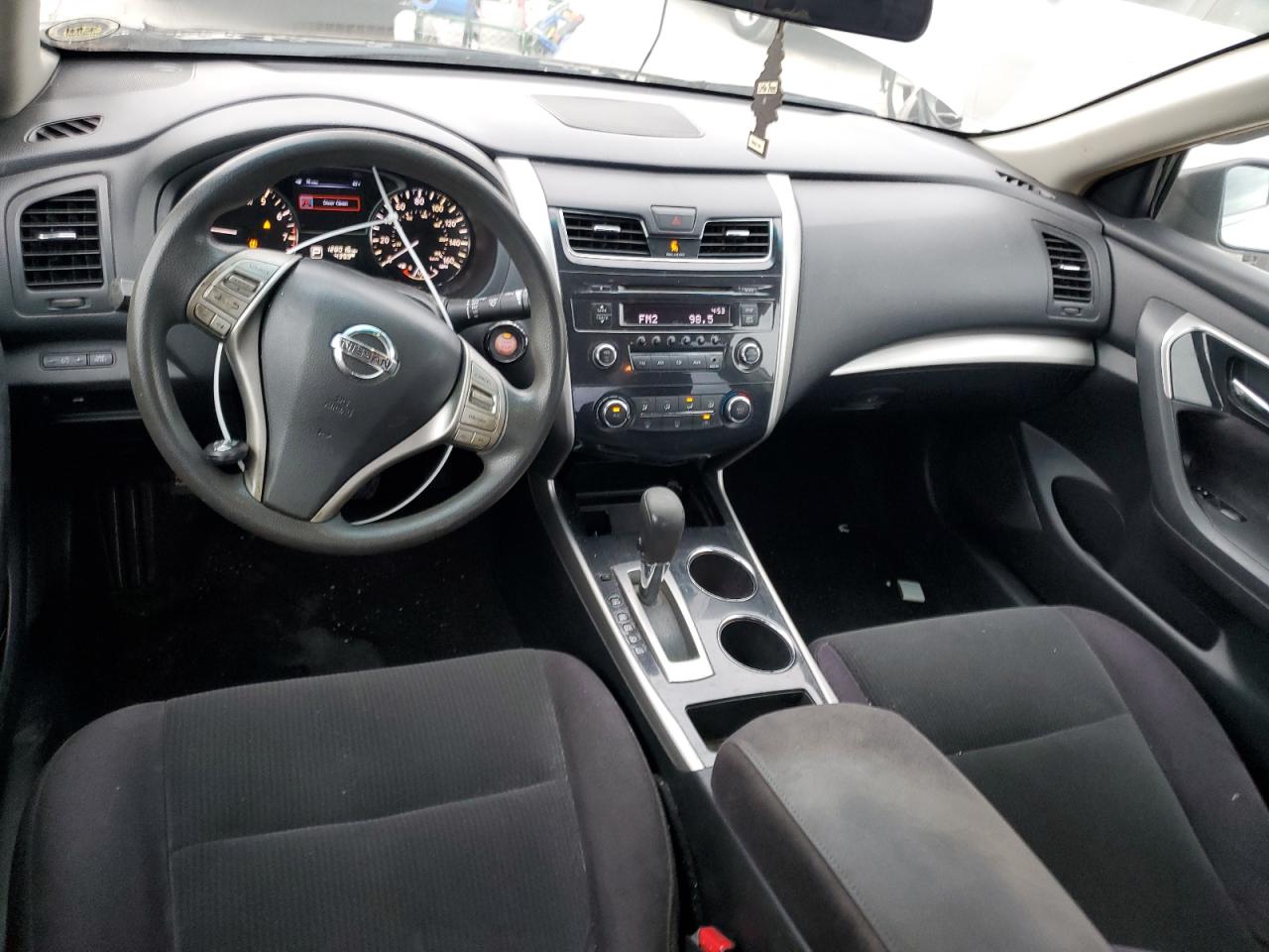 2013 Nissan Altima - Image 8