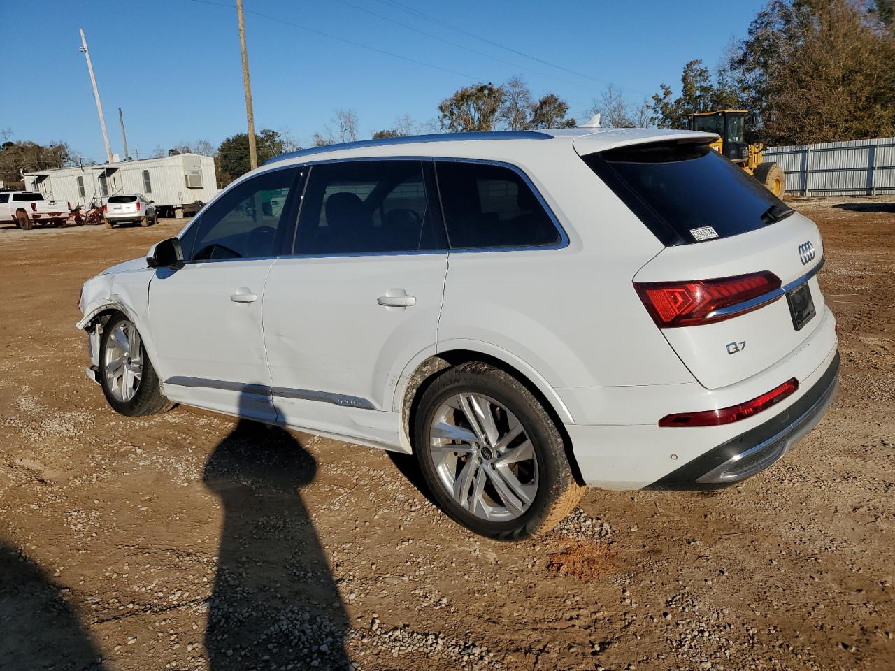 2021 Audi Q7 - Image 2