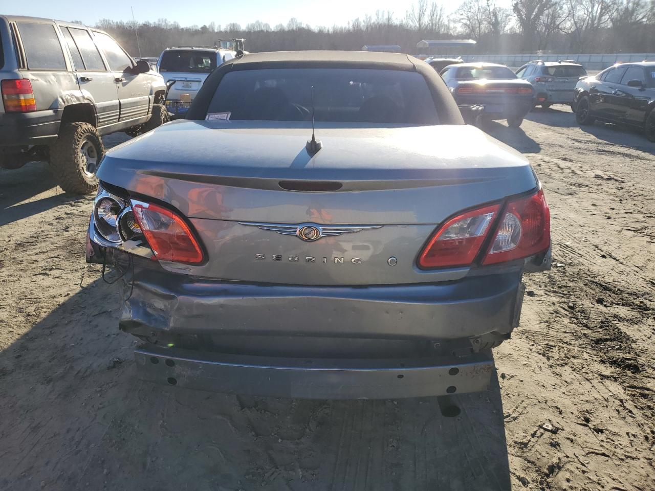 2008 Chrysler Sebring - Image 6