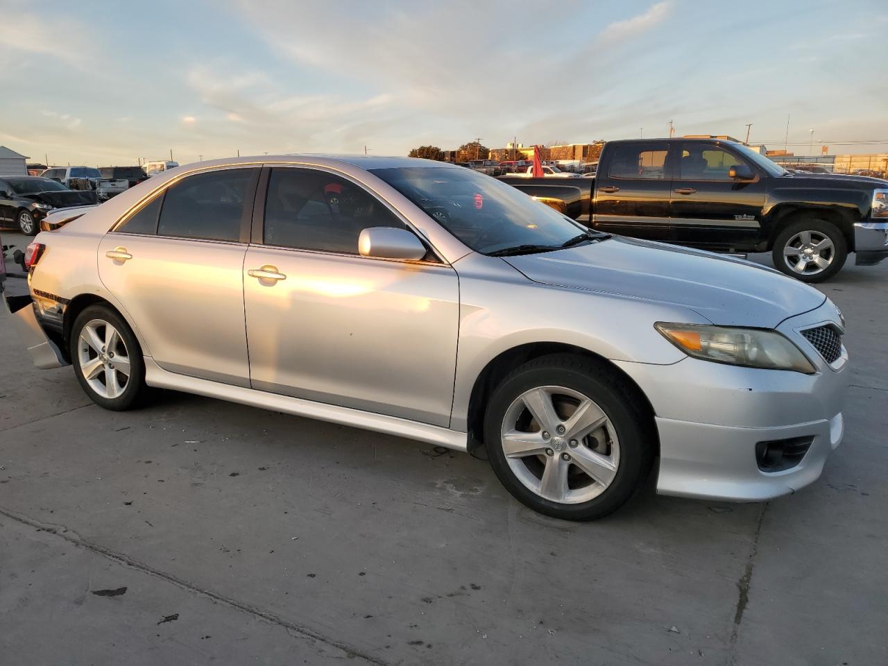 2011 Toyota Camry - Image 4