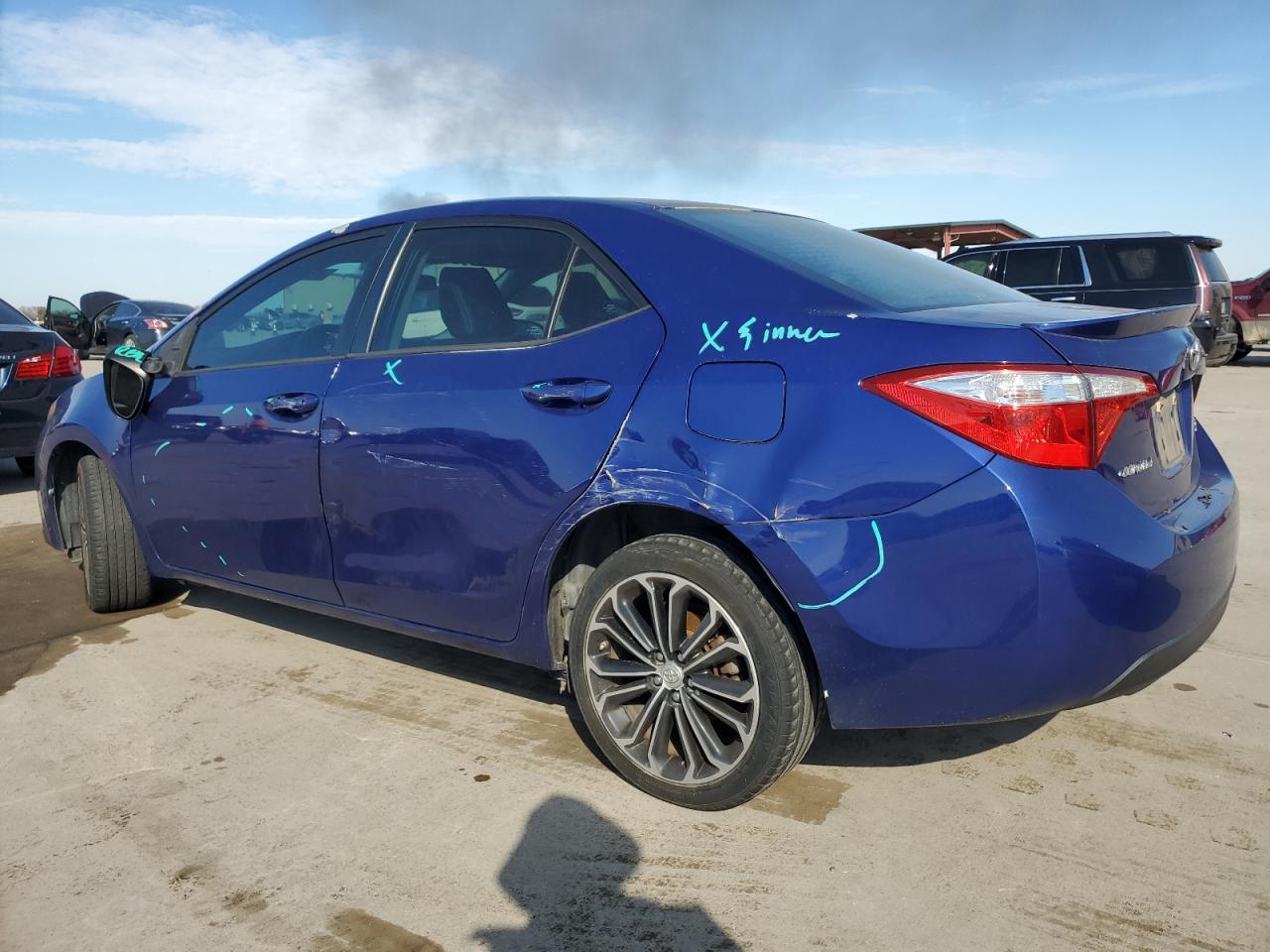 VIN 5YFBURHE7GP405984 2016 TOYOTA COROLLA no.2