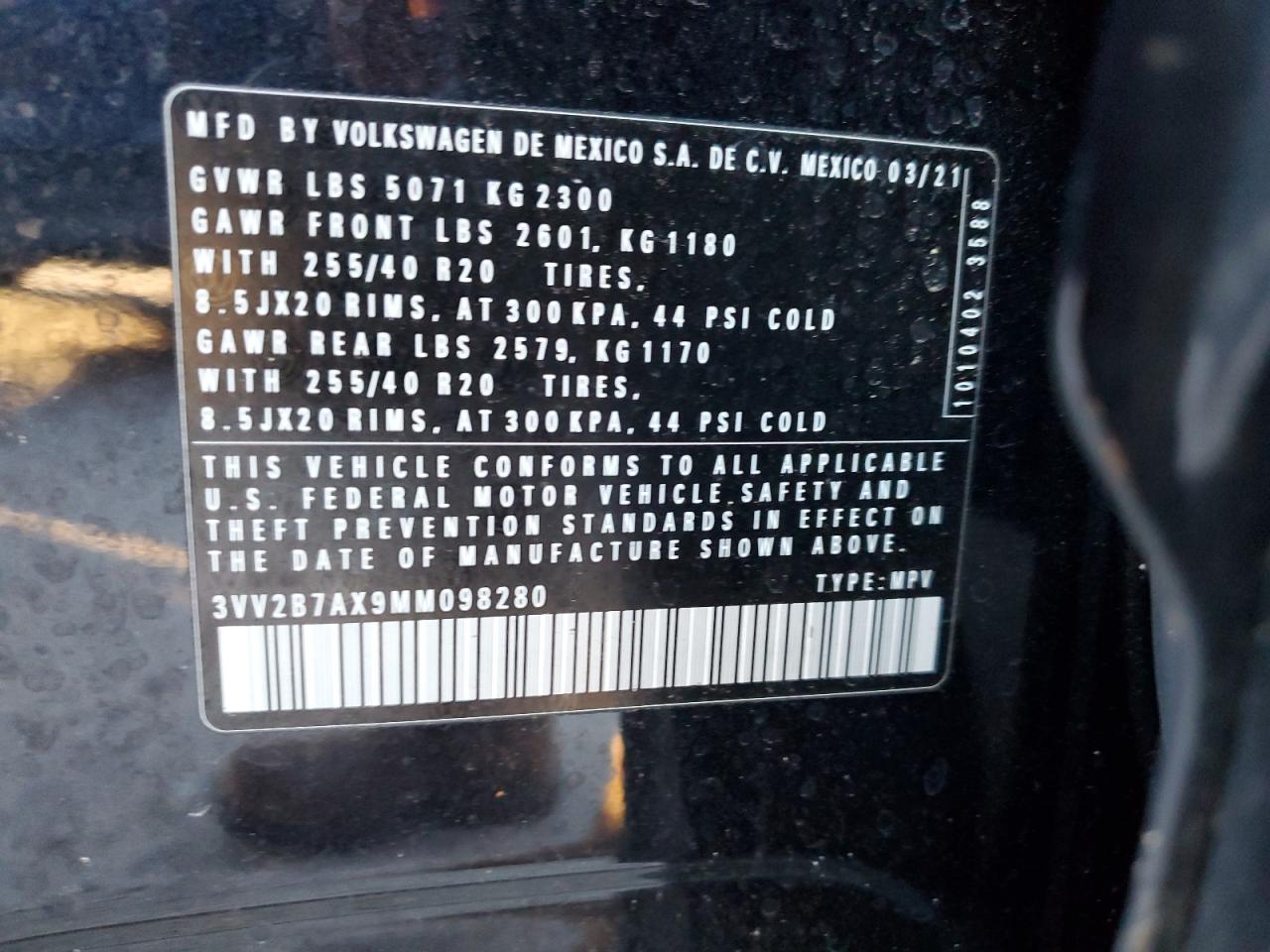 2021 Volkswagen Tiguan - Image 13