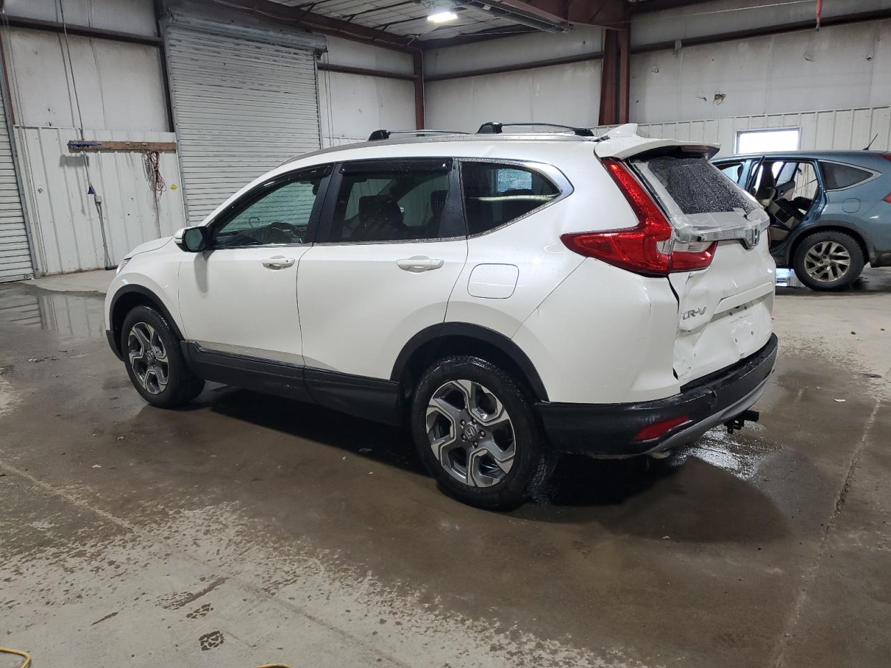 2018 Honda CR-V - Image 2
