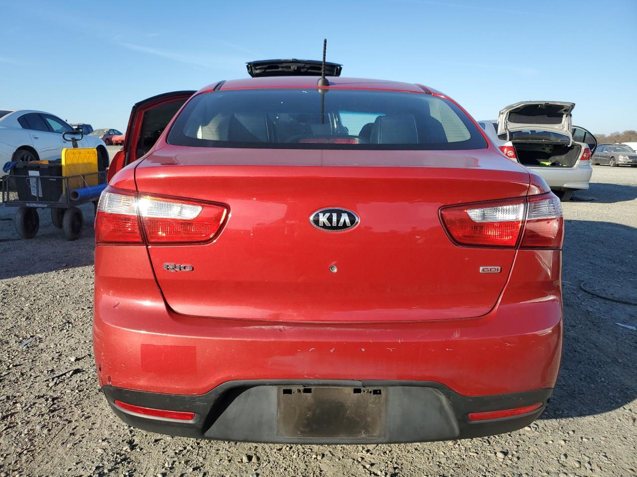 2015 Kia Rio - Image 6
