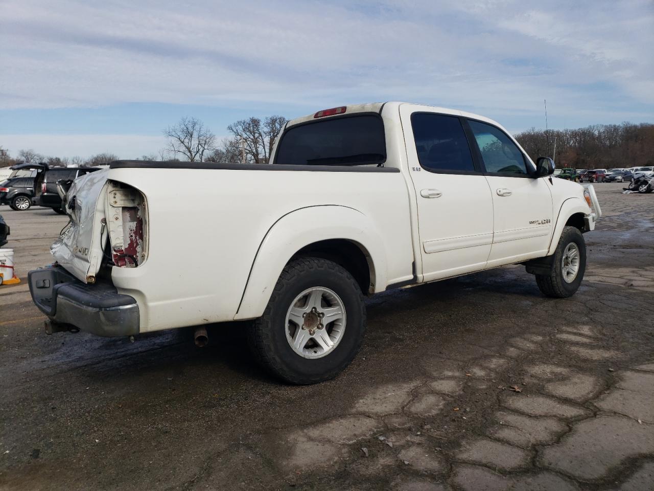 2004 Toyota Tundra - Image 3