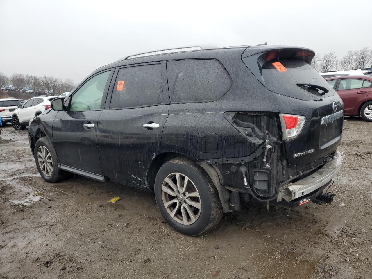 2014 Nissan Pathfinder - Image 2